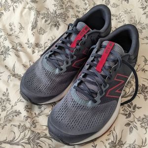Men's New Balance 520 comfort insert size 15 running shoes